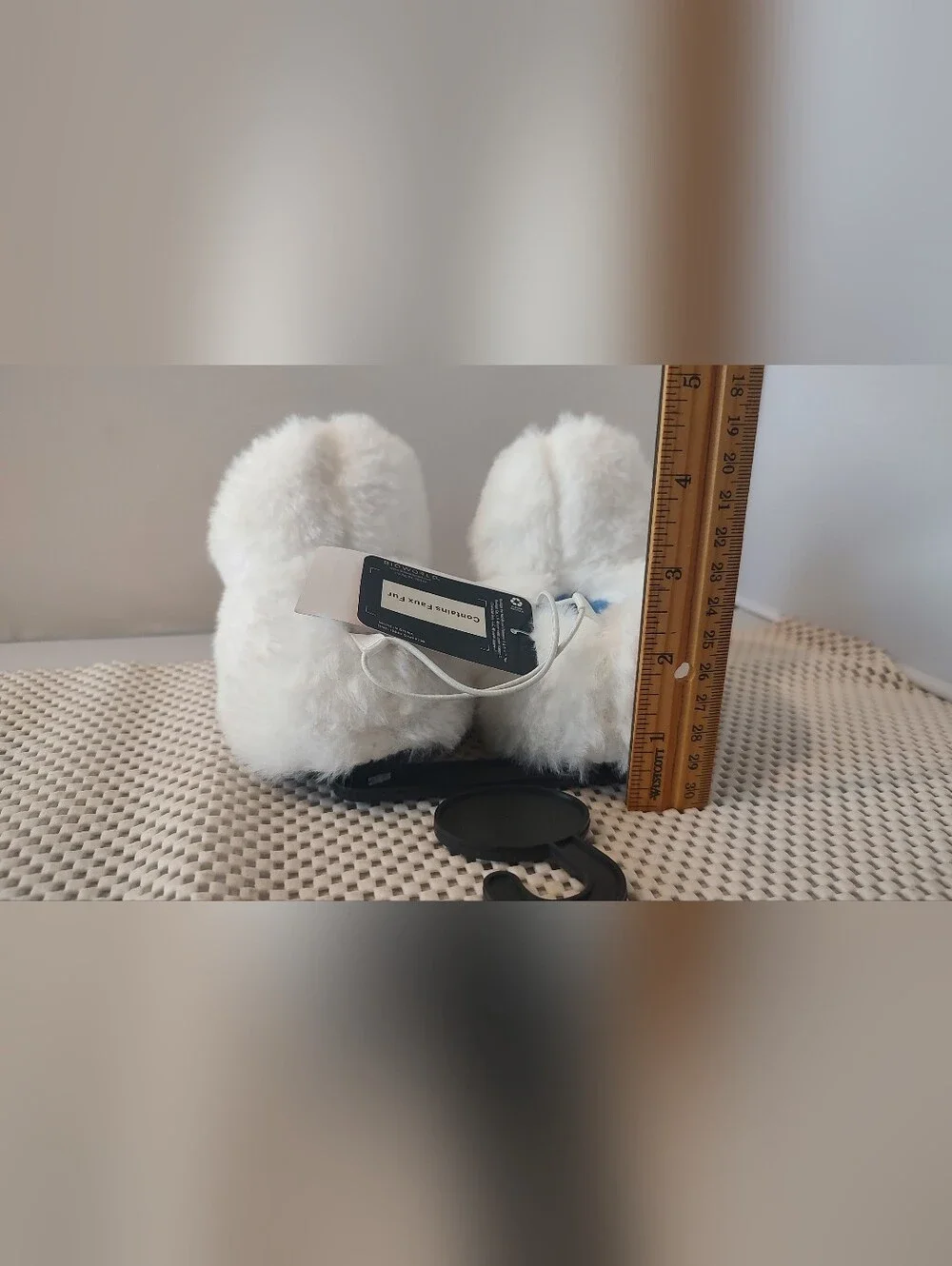 Toddler Size 2 Slippers Yeti Snowman Plush NWT